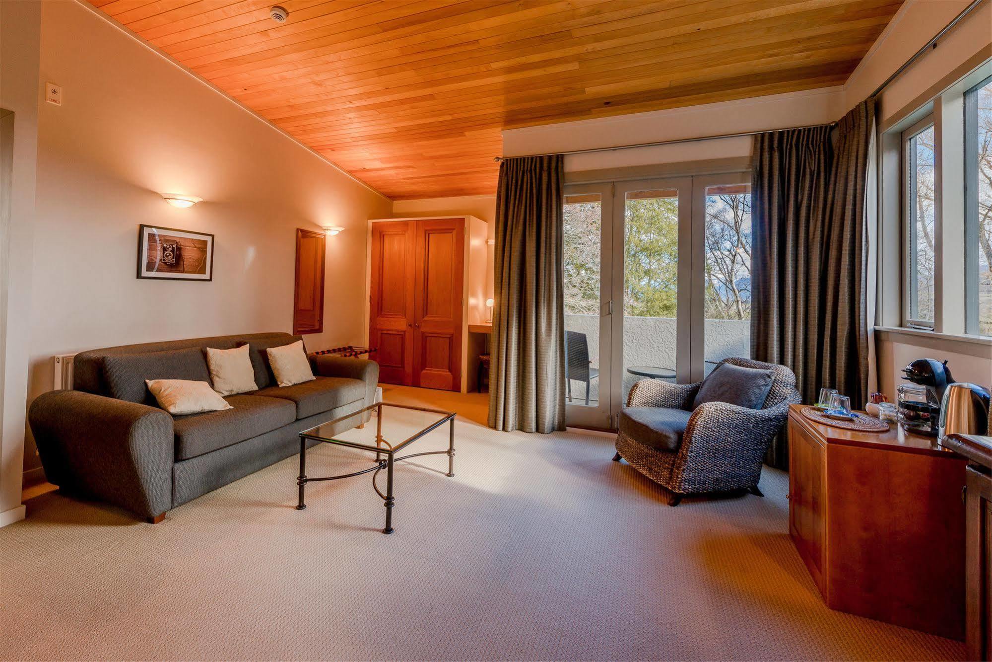Remarkables Lodge Jack's Point ภายนอก รูปภาพ